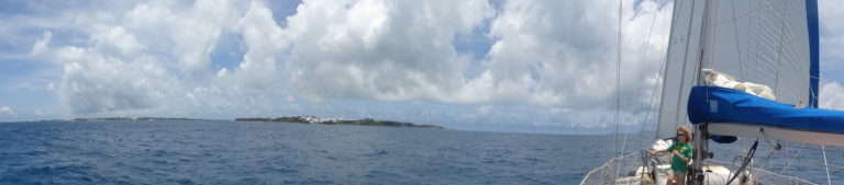 Sailing to Bermuda – emails sent via our ssb radio
